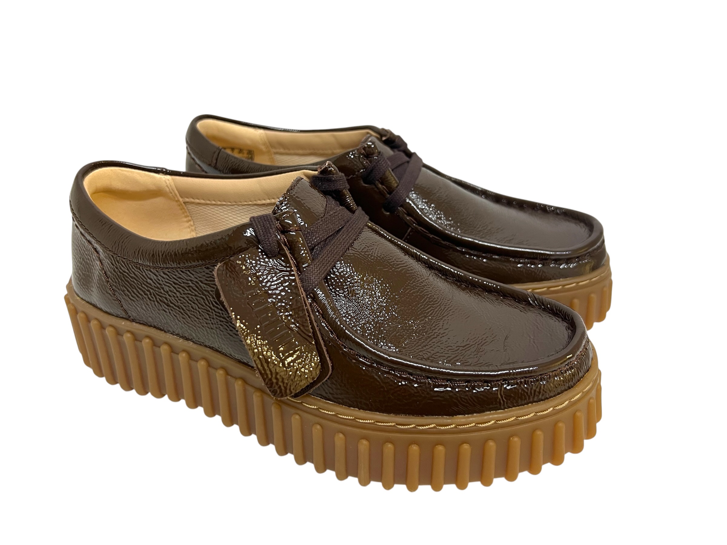 Clarks Schnürschuhe TORHILL BEE braun Lack