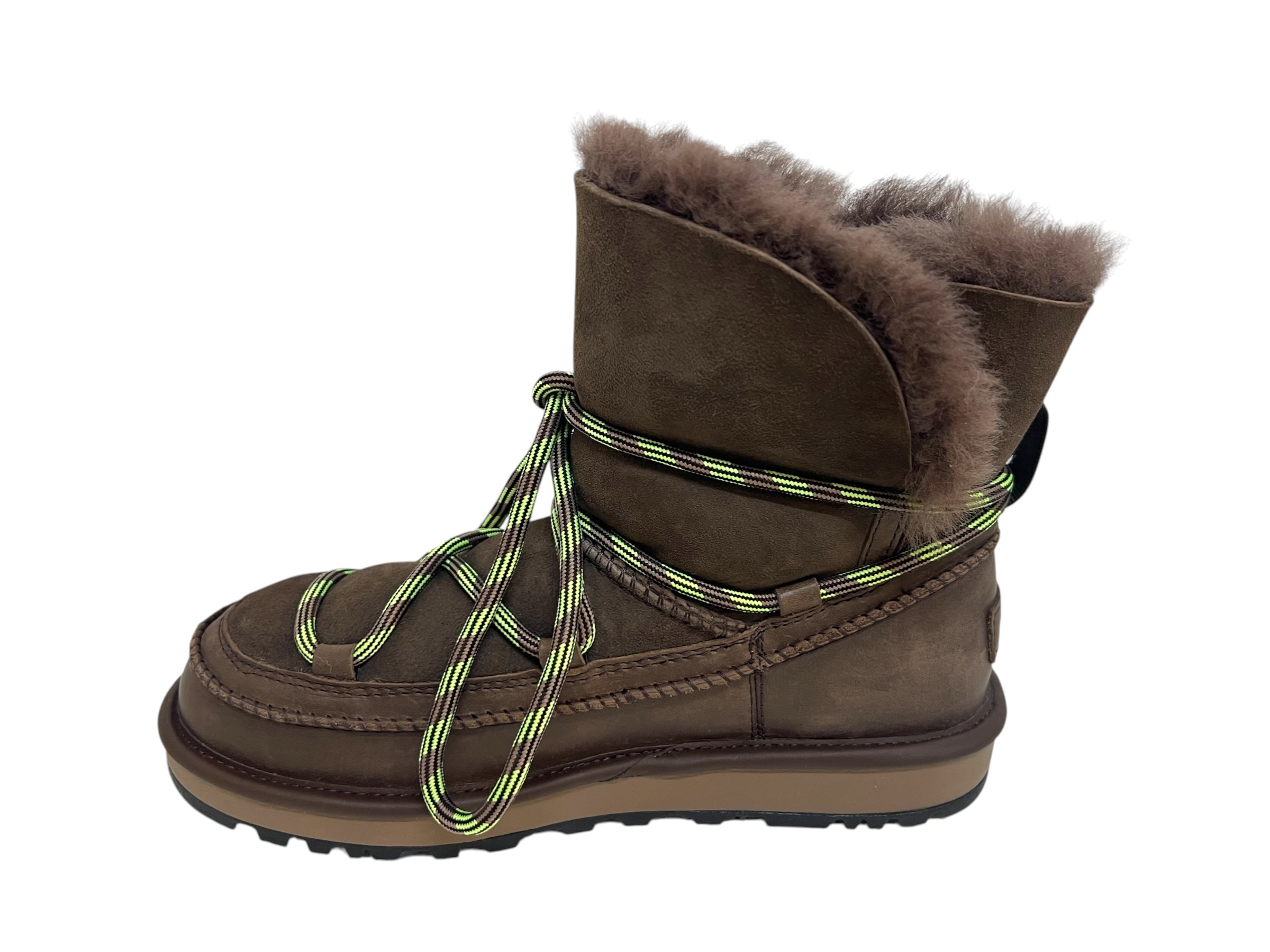 UGG Boots CLASSIC TREAD BOOT dunkelbraun